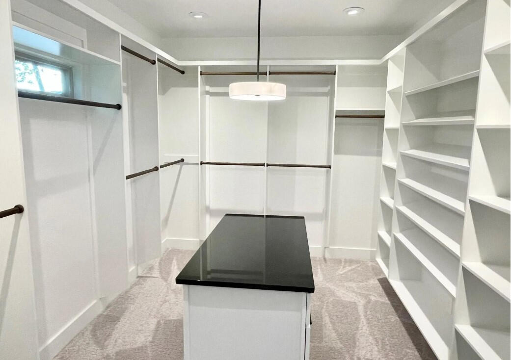 Custom Closets